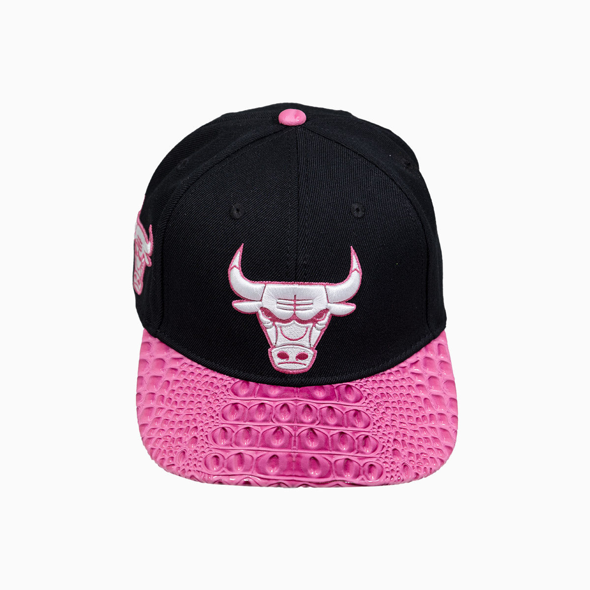 Mitchell & Ness, Accessories, Mitchell Ness Chicago Bulls Nba Snapback  Pro Crown Fit Red Black