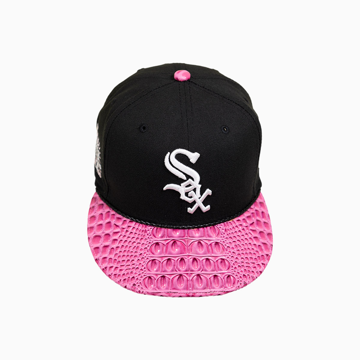 Maker of Jacket MLB Chicago White Sox Pink Baseball Varsity