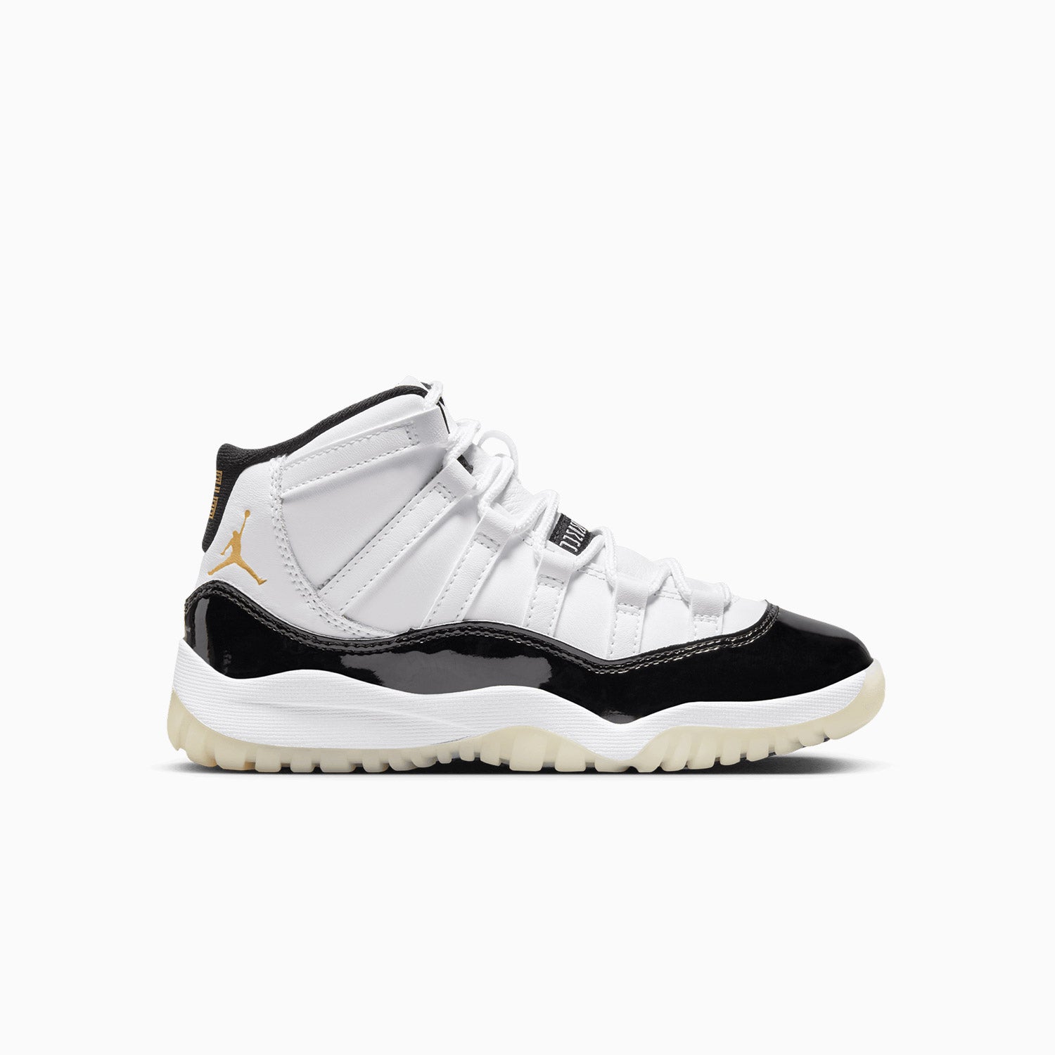 Pre order jordan 11 hotsell