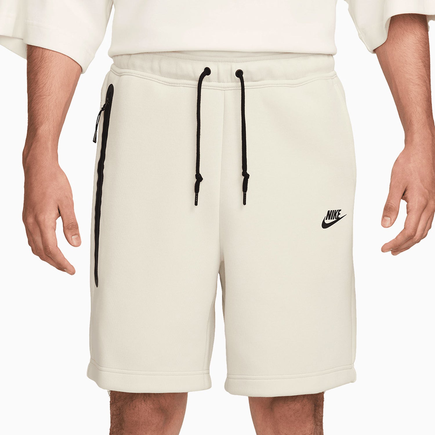 Nike tech fleece shorts men hotsell