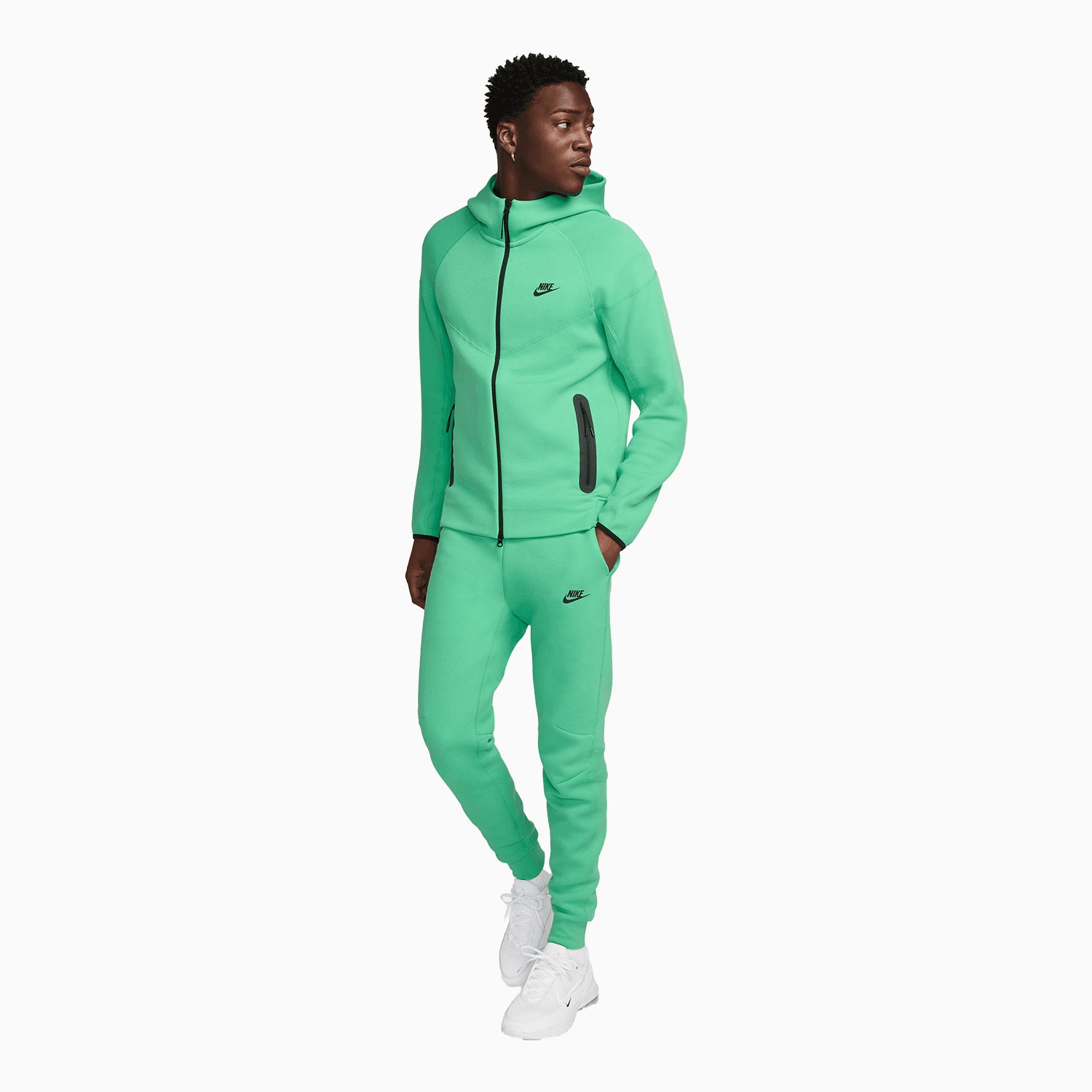 Nike sage green tracksuit hotsell