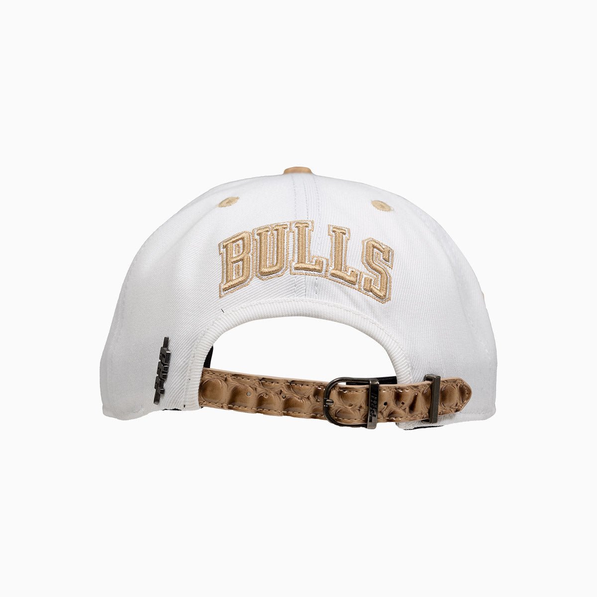 pro-standard-chicago-bulls-nba-hat-with-leather-visor-bcb758876a1-tan