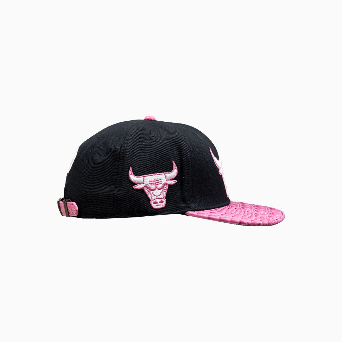 pro-standard-chicago-bulls-nba-hat-with-leather-visor-bcb758873a1-bpk