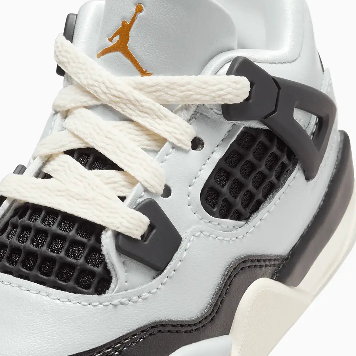 jordan-kids-air-jordan-4-retro-platinum-gold-toddlers-shoes-fz8584-070