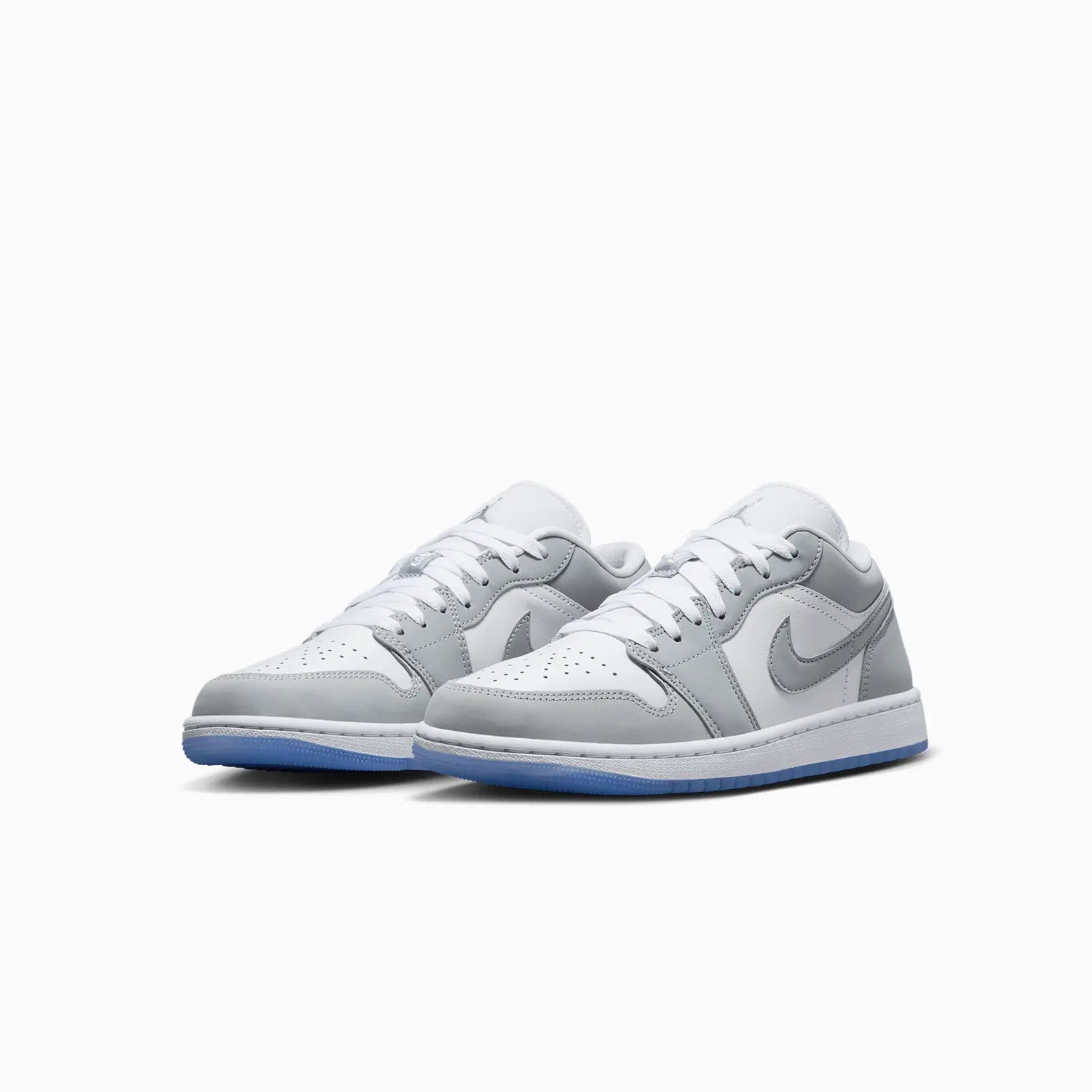 jordan-womens-air-jordan-1-low-white-wolf-grey-shoes-dc0774-105