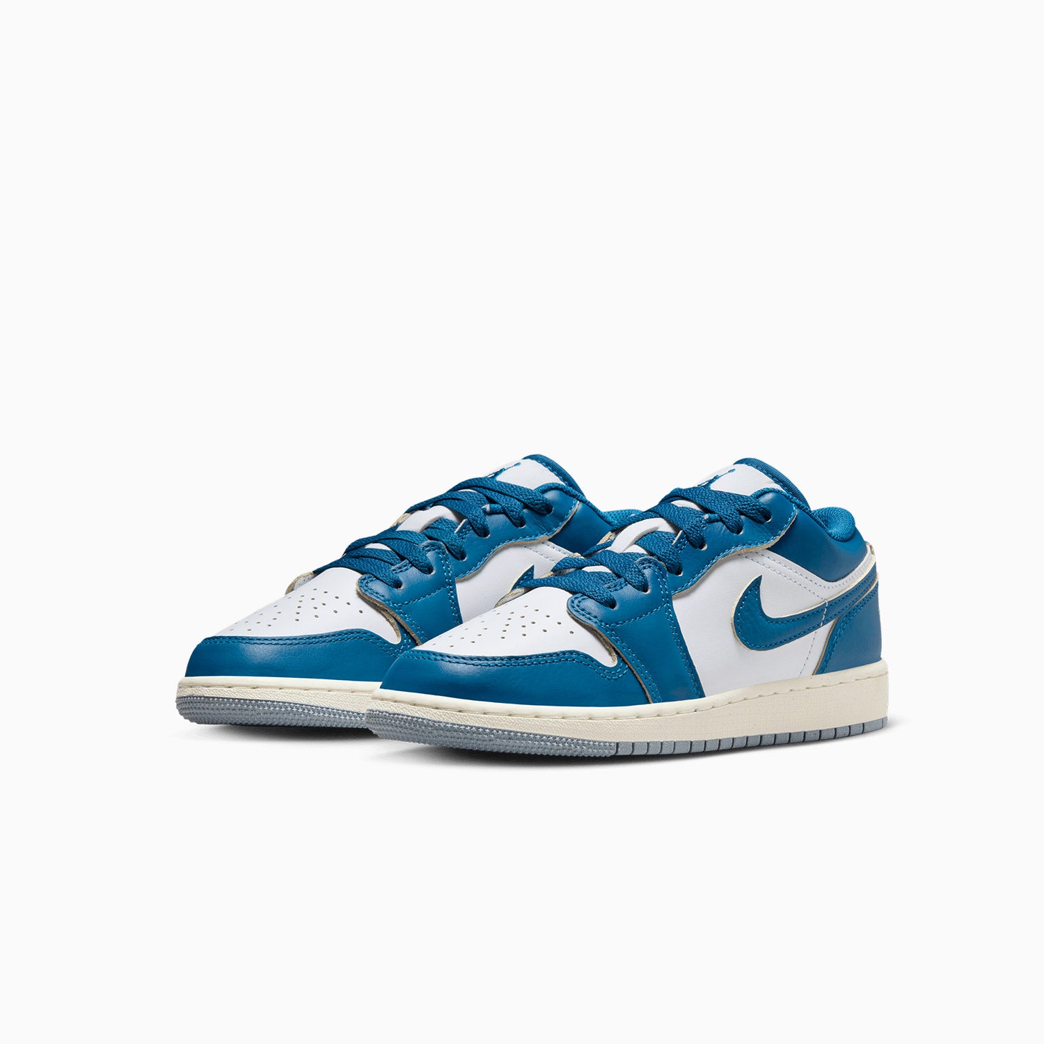 kids-air-jordan-1-low-se-industrial-blue-grade-school-shoes-fn9137-141