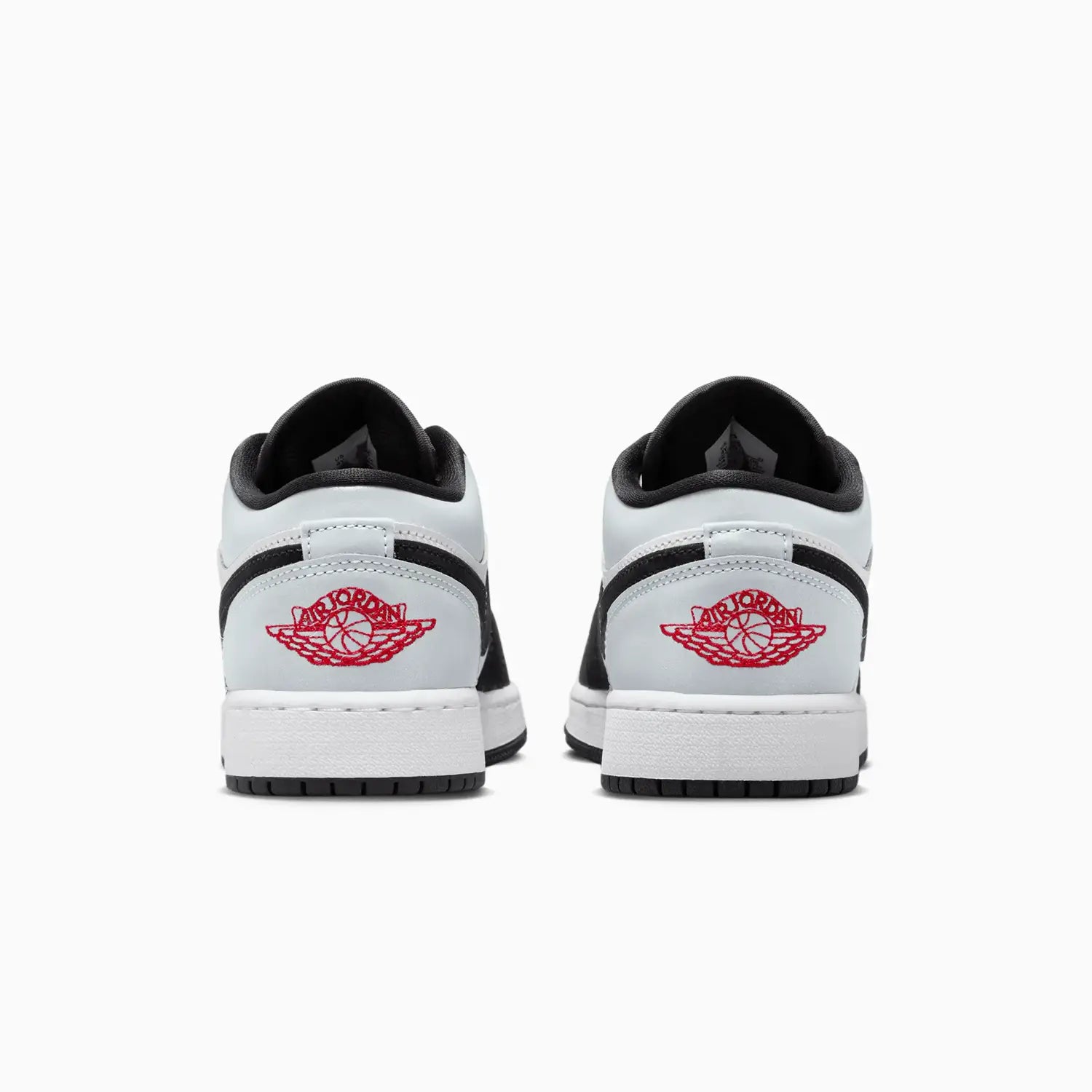 kids-air-jordan-1-low-se-panda-toe-grade-school-shoes-hf3188-106