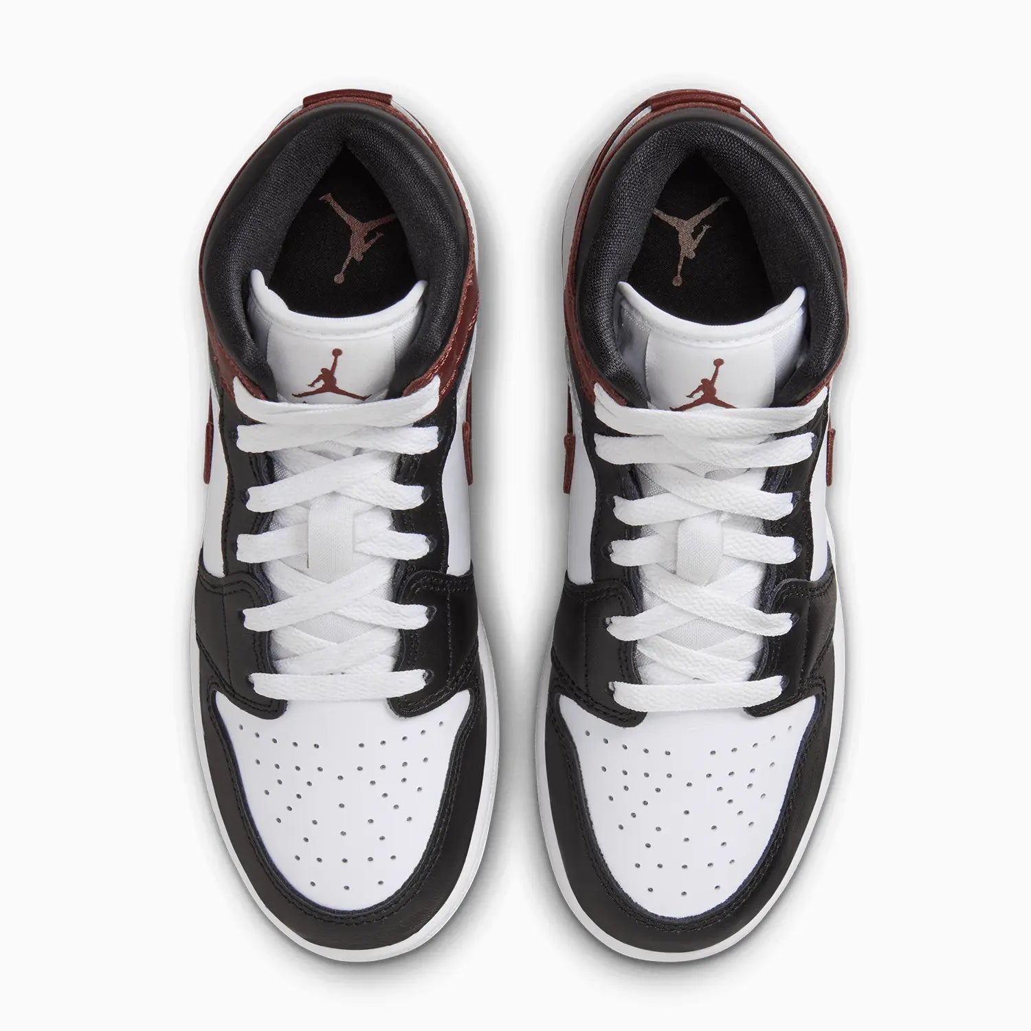 kids-air-jordan-1-mid-se-dark-pony-grade-school-shoes-hf3193-102