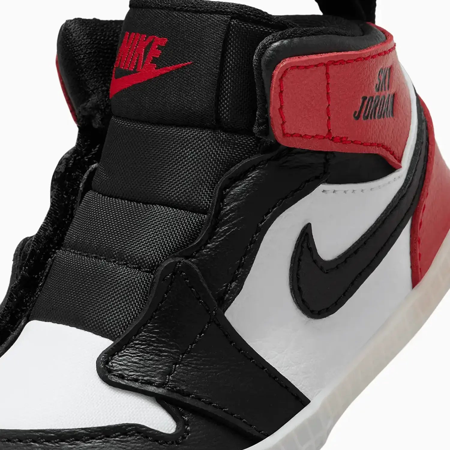 kids-jordan-1-retro-high-og-black-toe-reimagined-crib-bootie-infants-shoes-hj9289-061