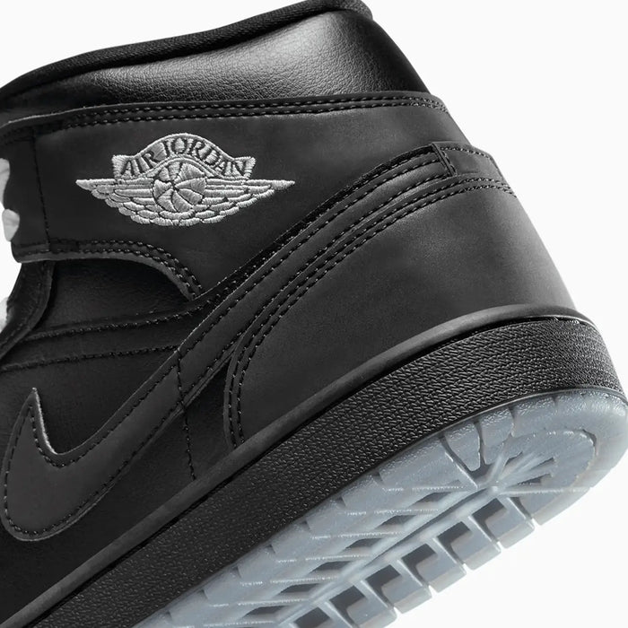 Air Jordan 1 Mid SE Black Metallic Reimagined