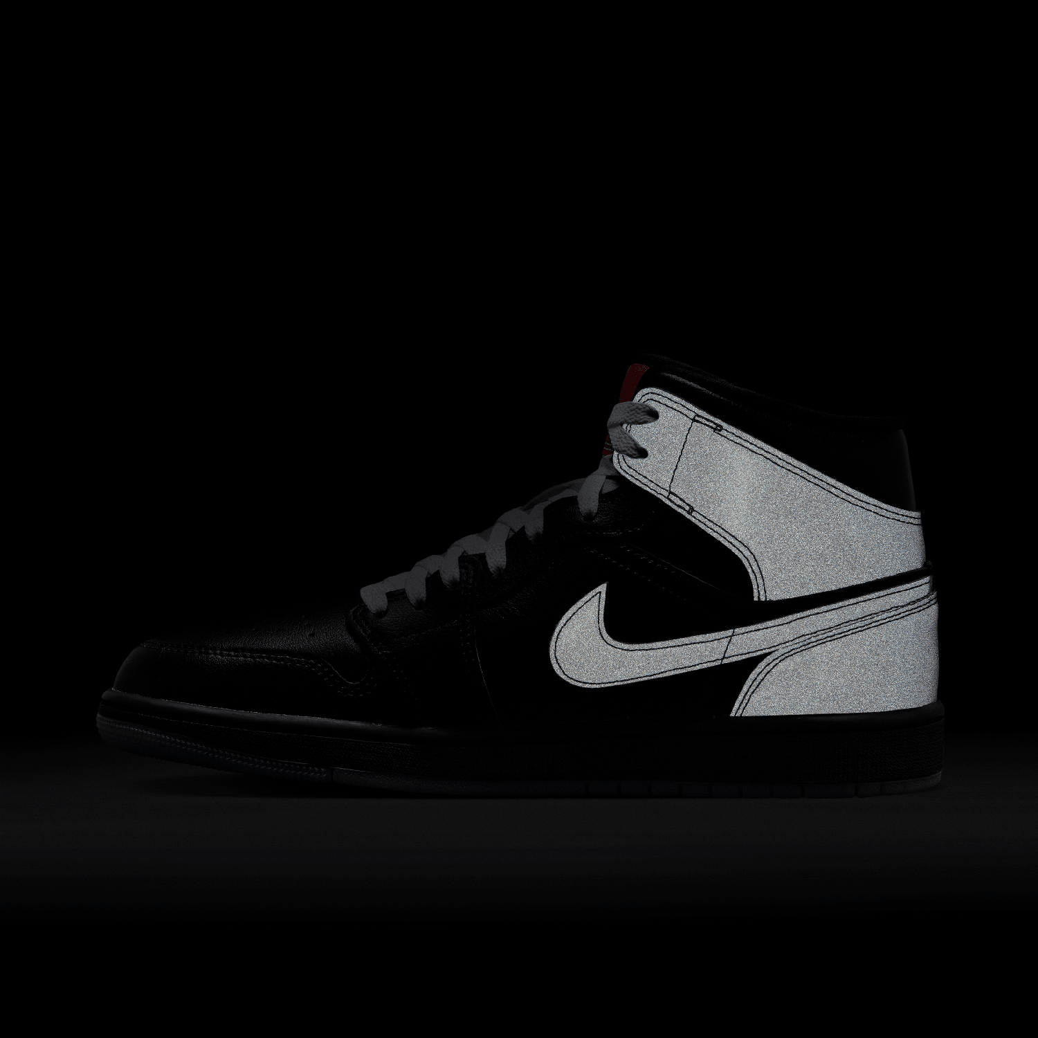 mens-air-jordan-1-mid-se-black-metallic-reimagined-shoes-hv5177-010