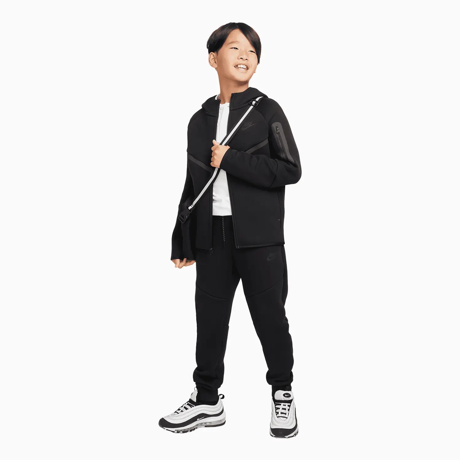 nike-kids-sportswear-tech-fleece-tracksuit-hv5867-010-hv5869-010