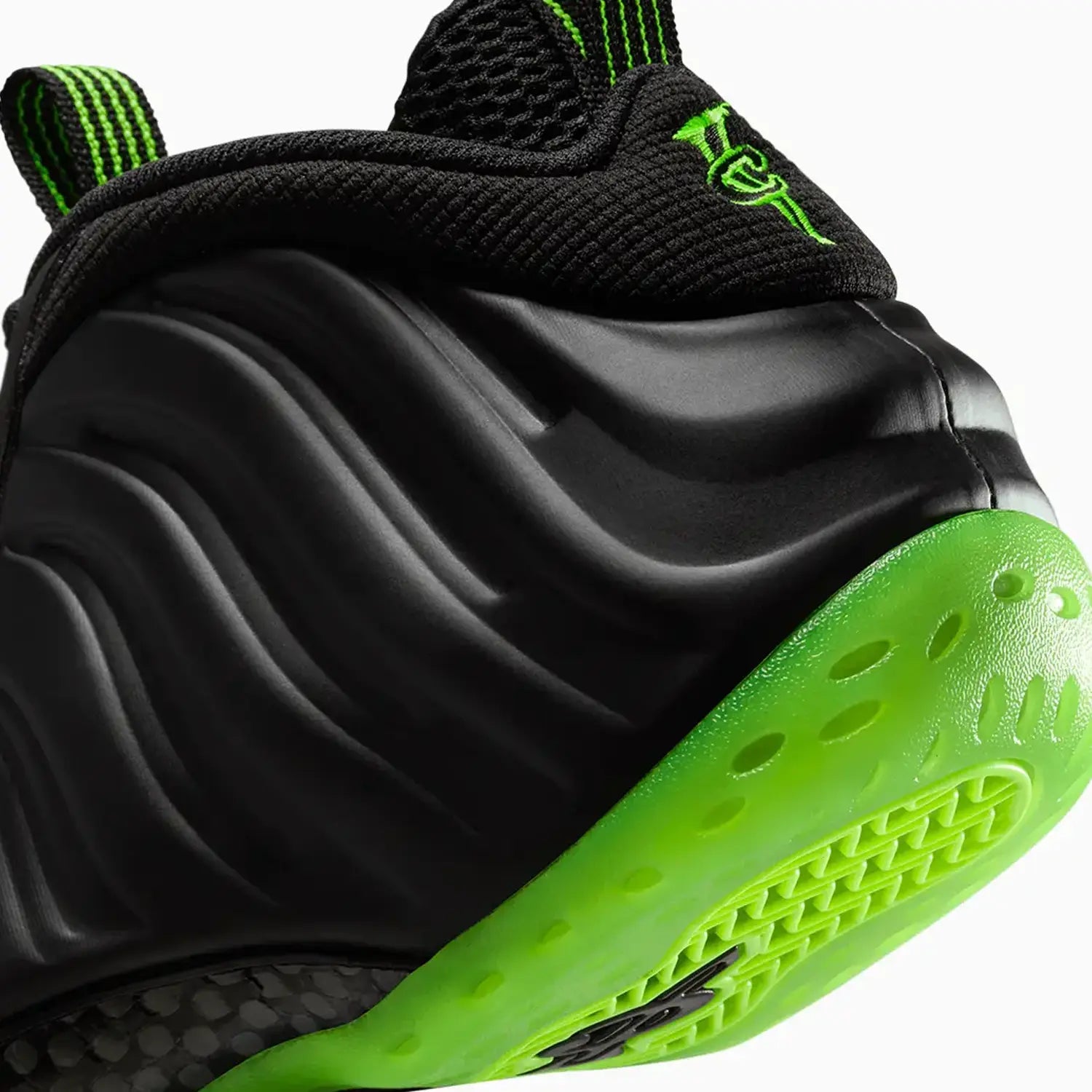 nike-mens-air-foamposite-one-black-volt-shoes-hf2902-001