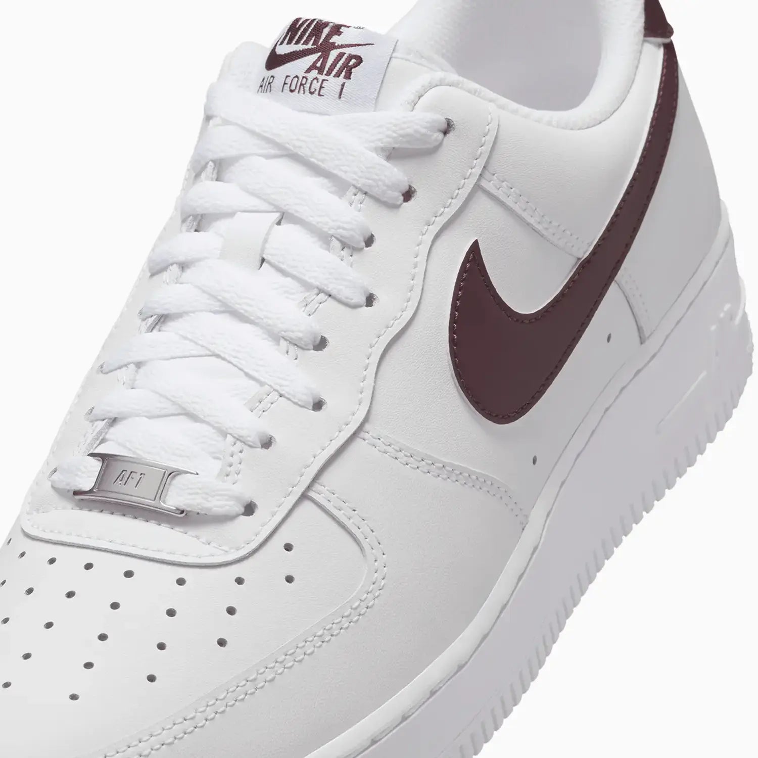 nike-mens-air-force-1-07-white-burgundy-crush-shoes-fj4146-112