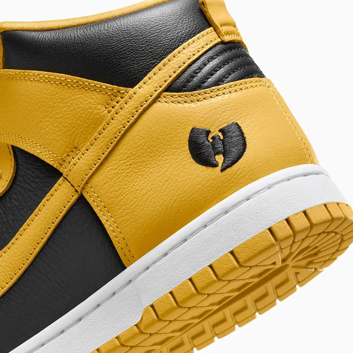 nike-mens-dunk-high-retro-premium-wu-tang-shoes-hj4320-001