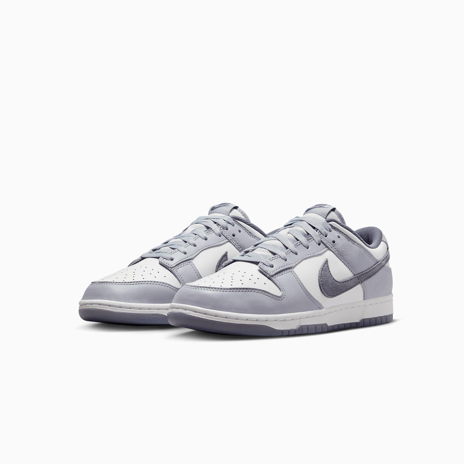 nike-mens-dunk-low-retro-premium-light-carbon-shoes-fj4188-100