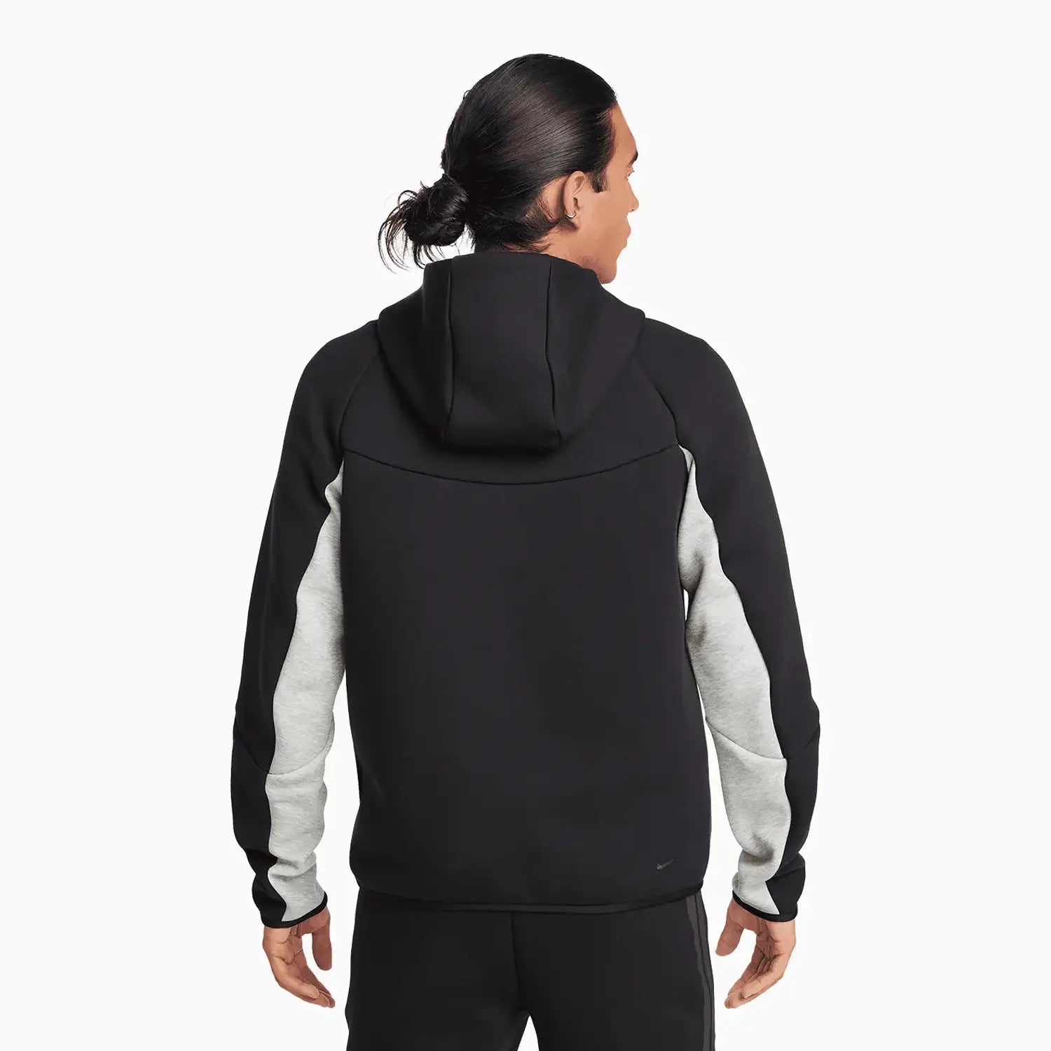 nike-mens-sportswear-tech-fleece-full-zip-windrunner-hoodie-hv0949-011

