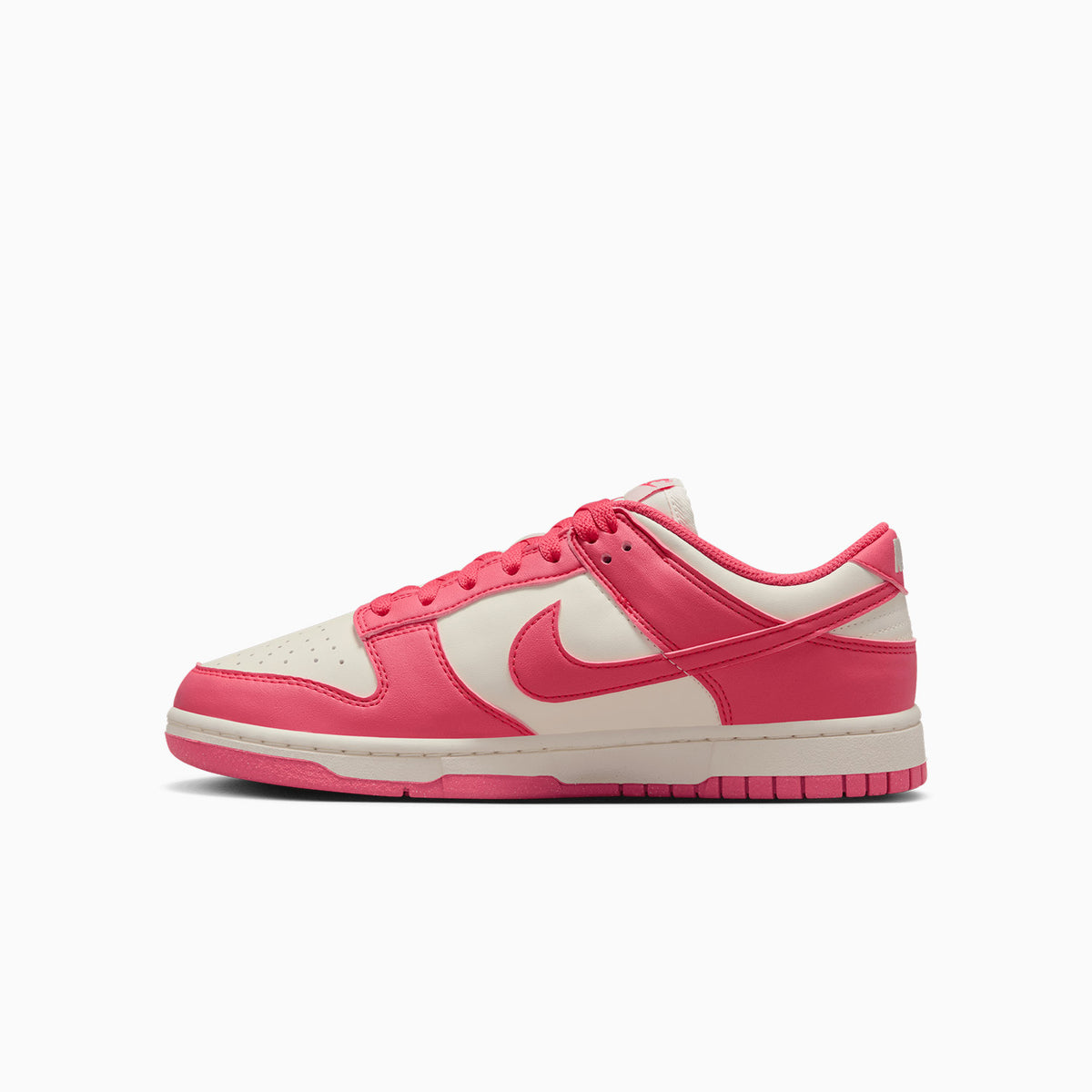 Nike Women's Dunk Low 