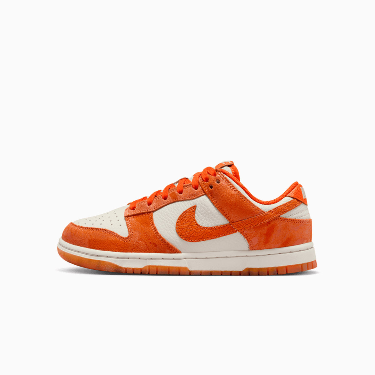 Nike Women's Dunk Low 