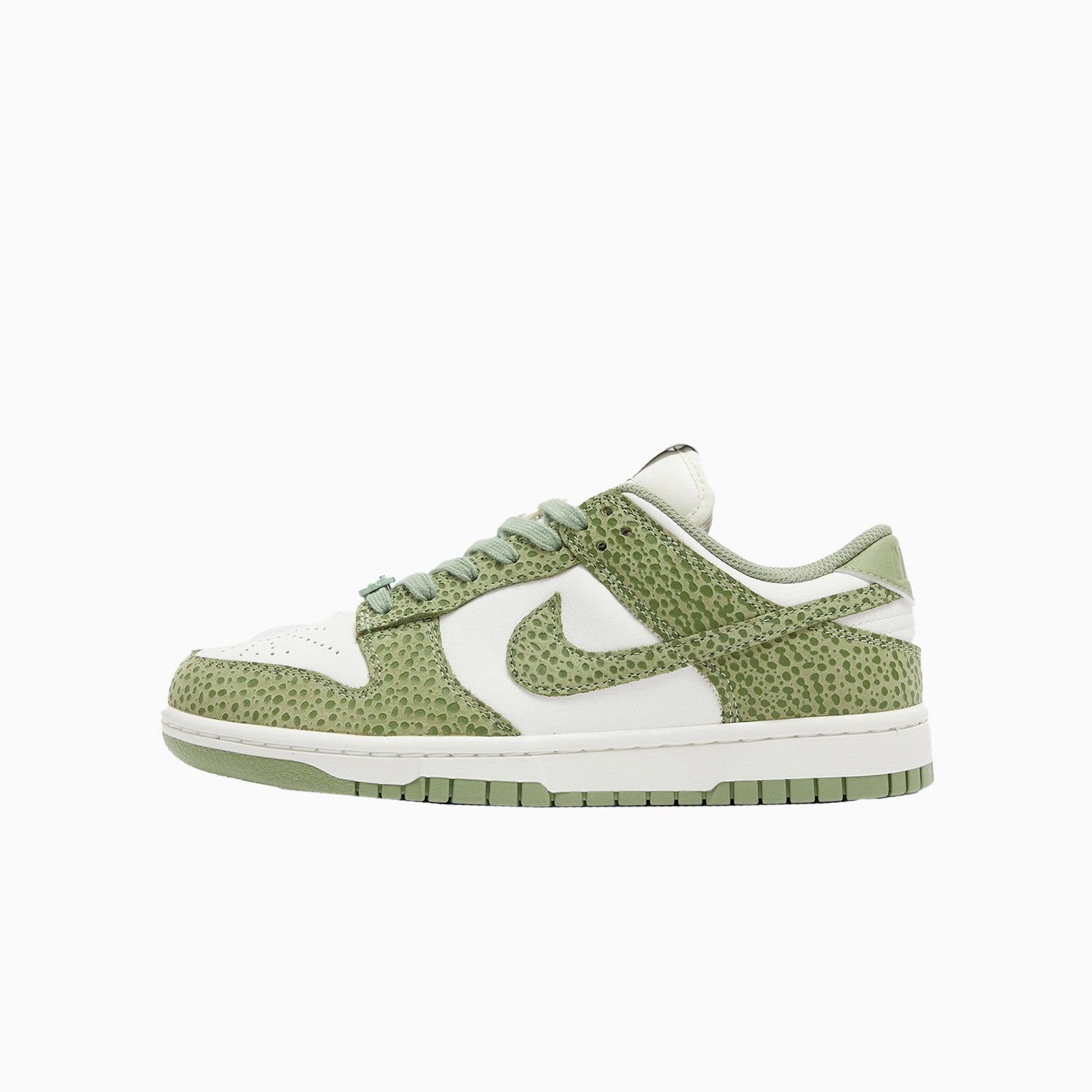 nike-womens-dunk-low-prm-safari-oil-green-shoes-fv6516-300