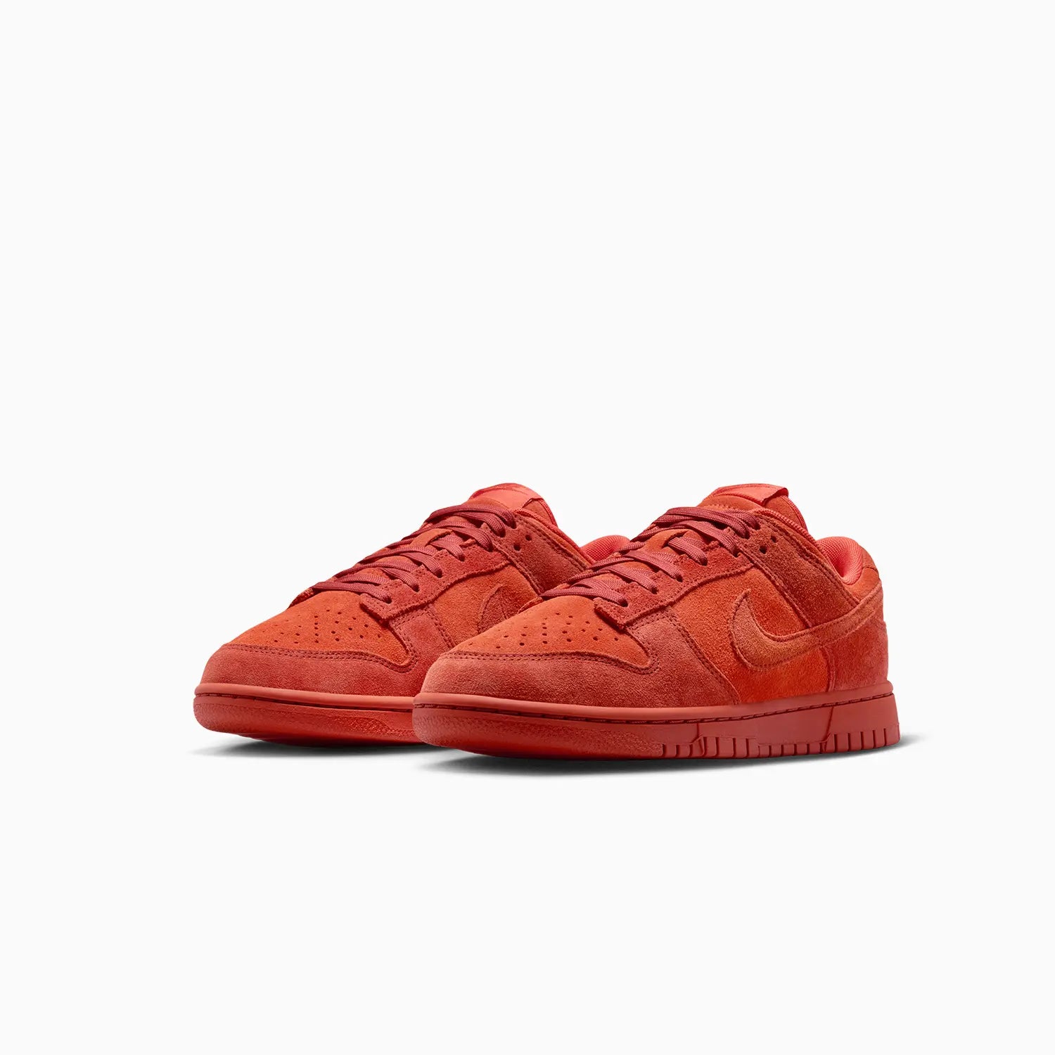 nike-womens-dunk-low-se-picante-red-hv5756-633