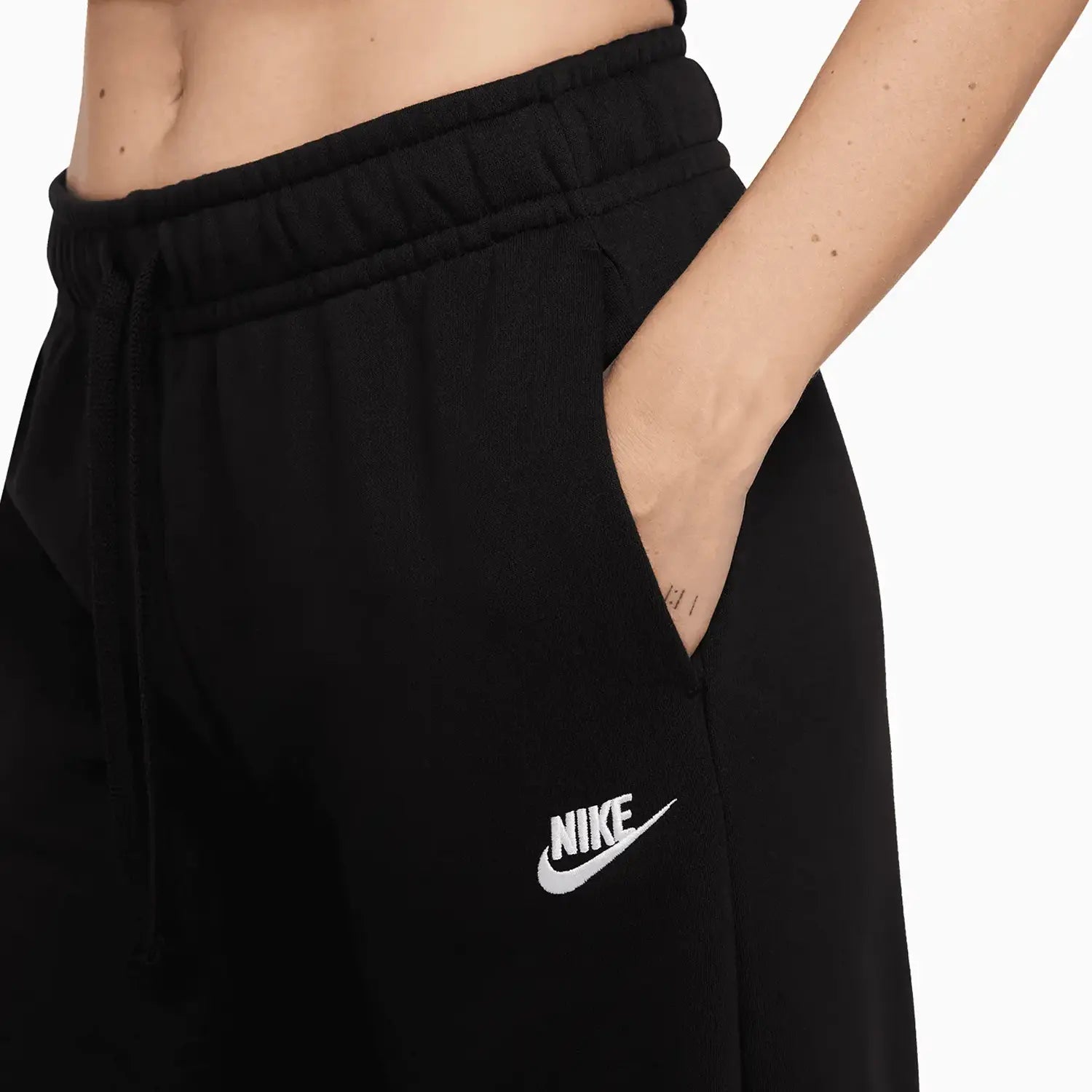 nike-womens-sportswear-club-fleece-outfit-dq5473-010-fb2727-010