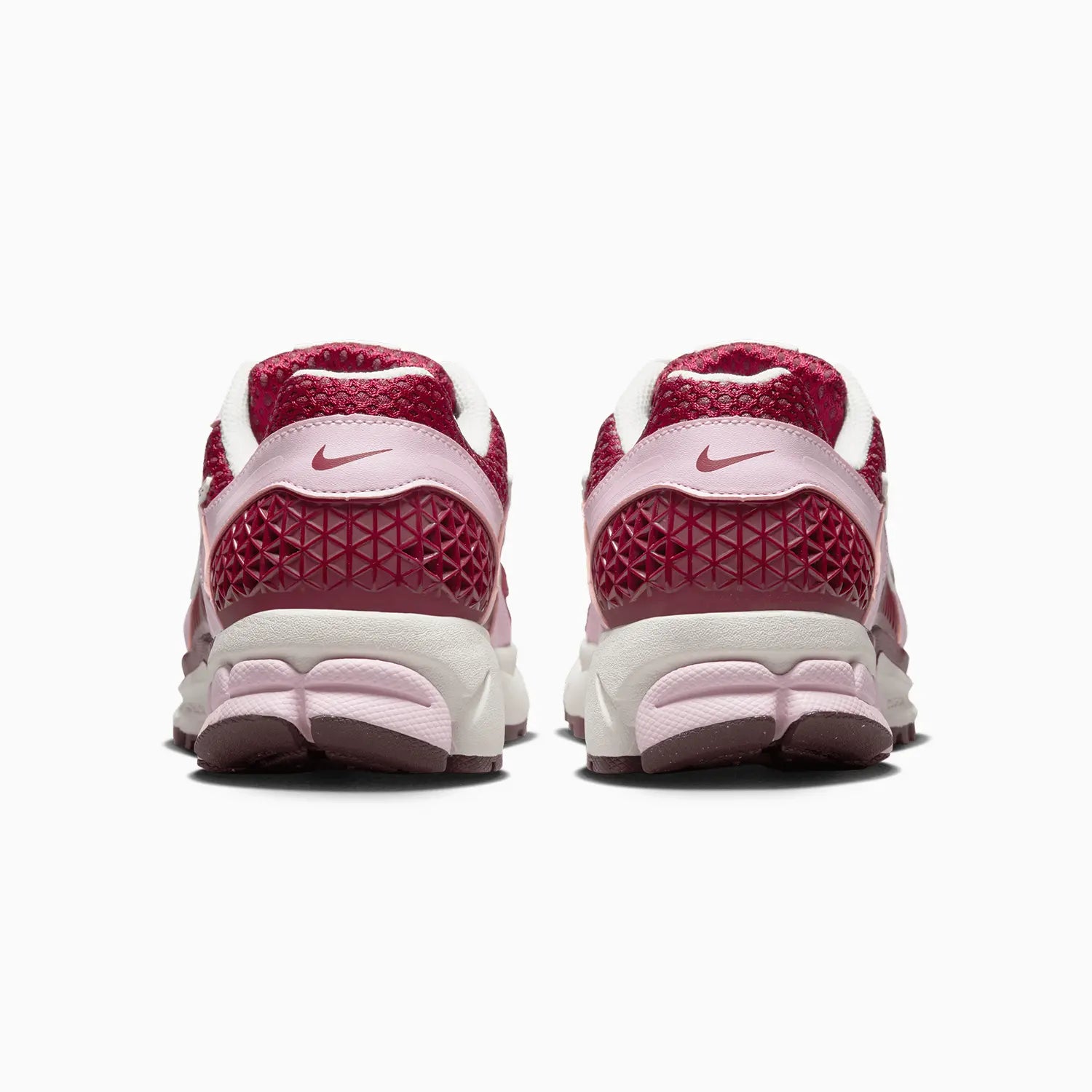 nike-womens-zoom-vomero-5-pink-foam-team-red-fn7196-663