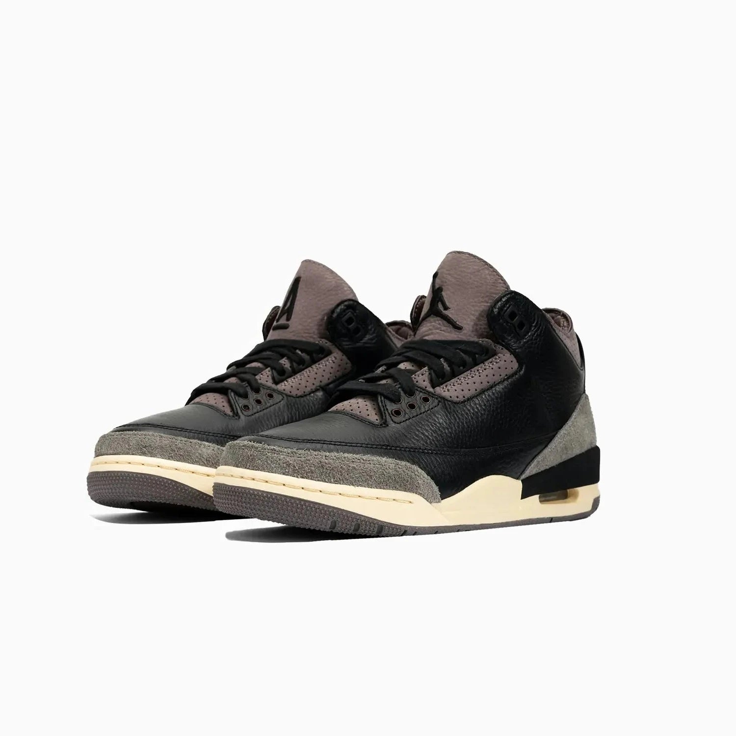 womens-a-ma-maniere-x-air-jordan-3-retro-og-sp-black-violet-ore-fz4811-001