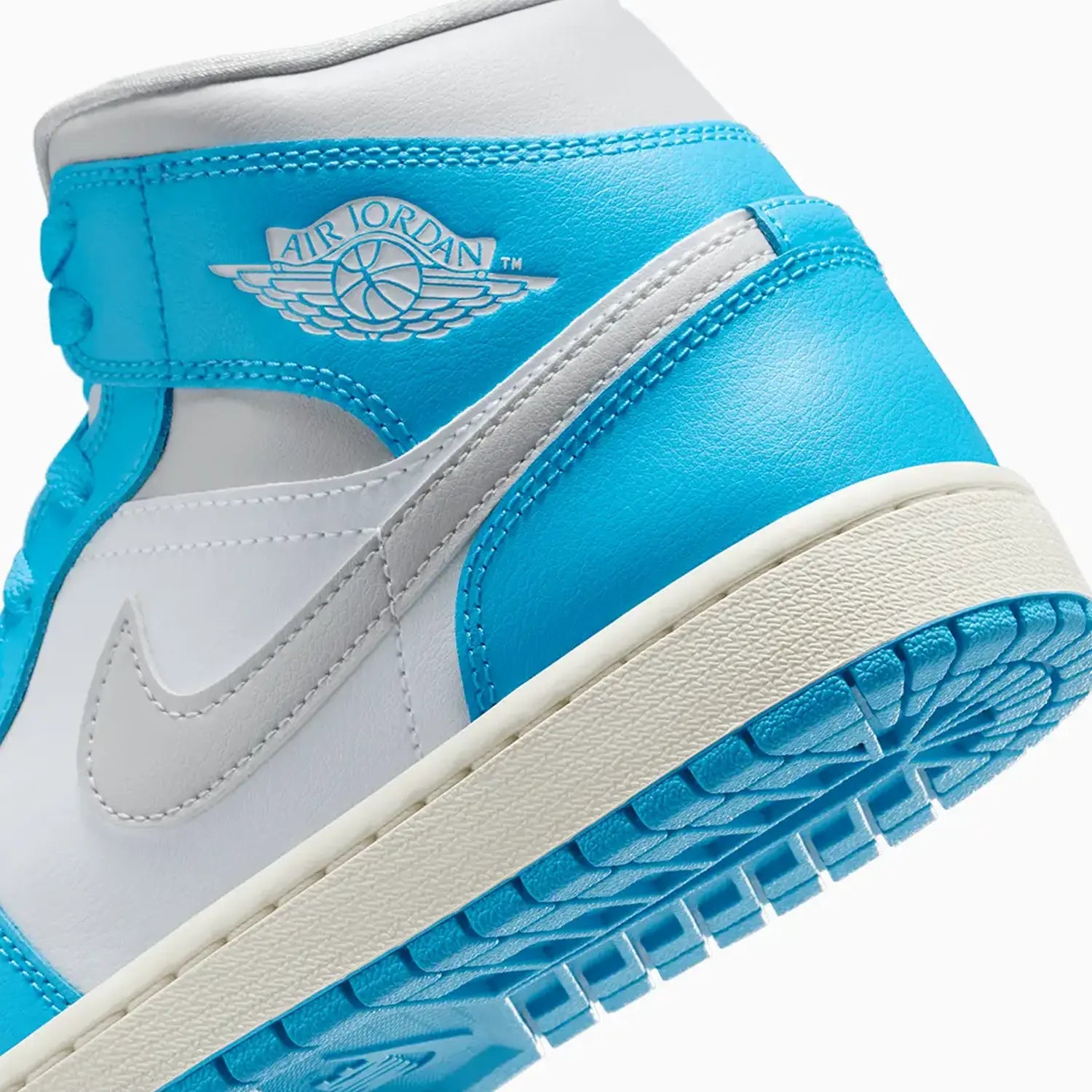 womens-air-jordan-1-mid-dark-powder-blue-shoes-bq6472-400