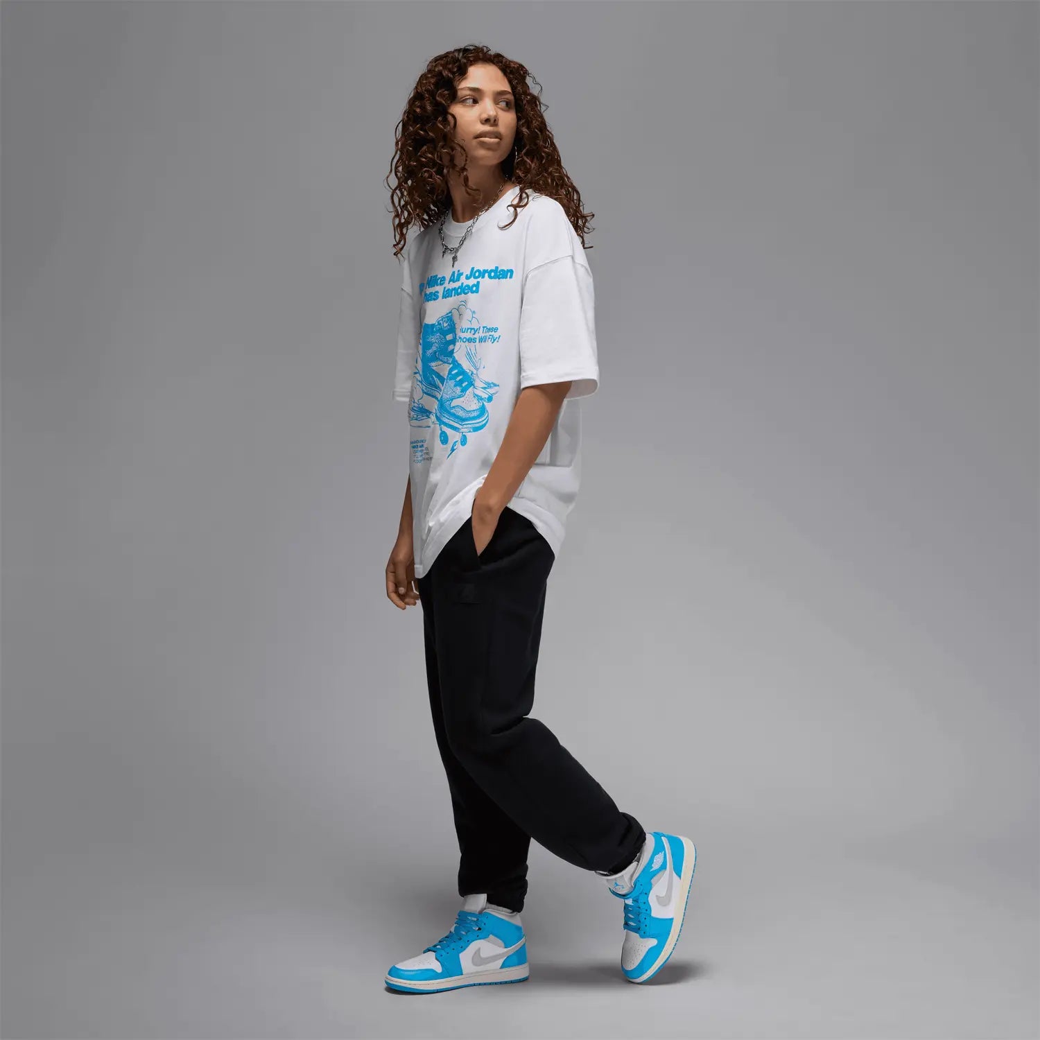 womens-air-jordan-1-mid-dark-powder-blue-shoes-bq6472-400