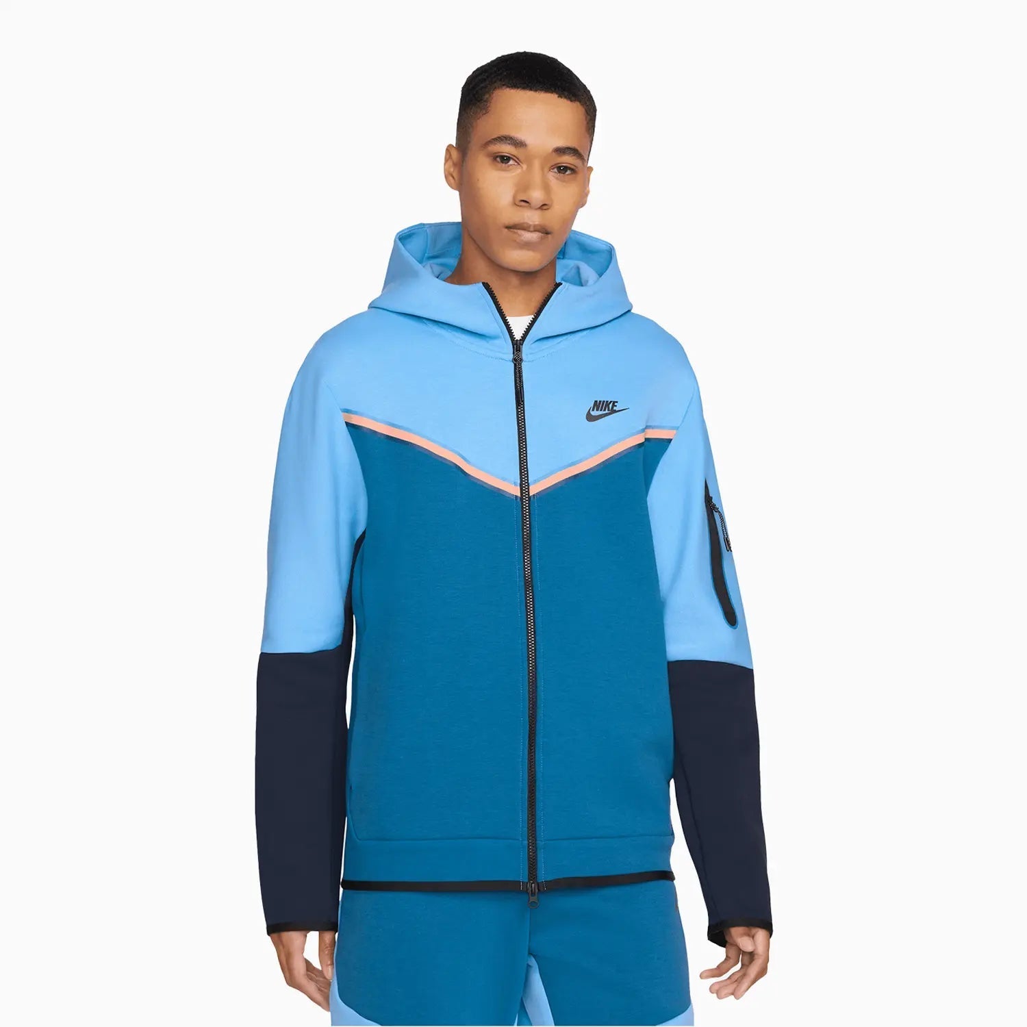 Nike orders 412 fleece jacket